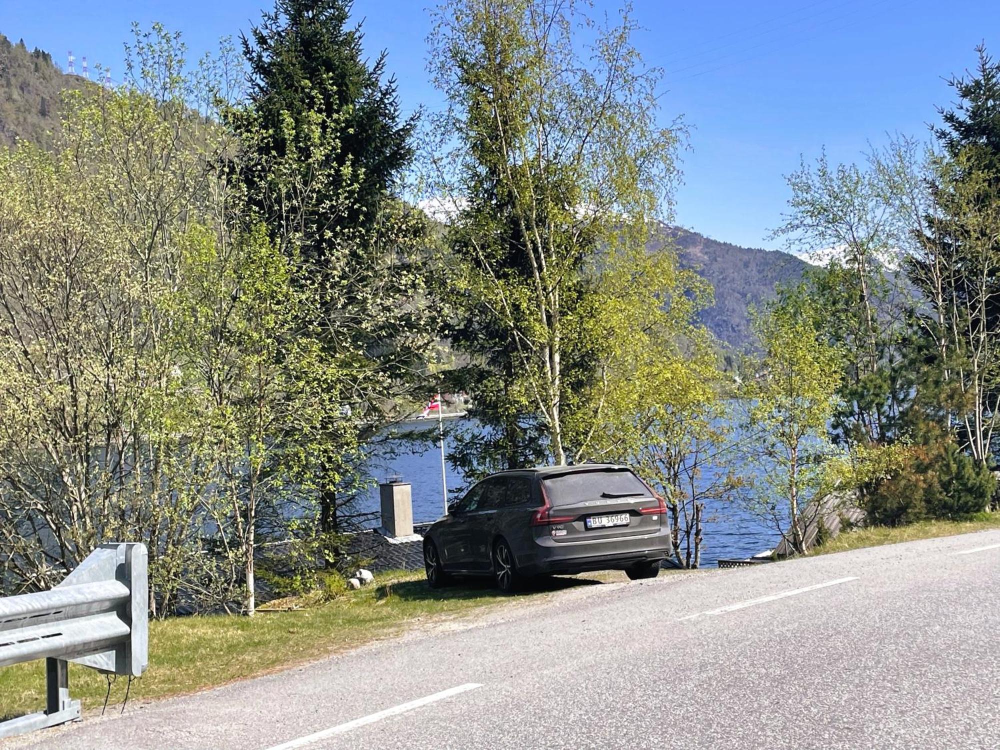 Feriehus Der Fjordtraum In Direkt Am Wasser Balestrand